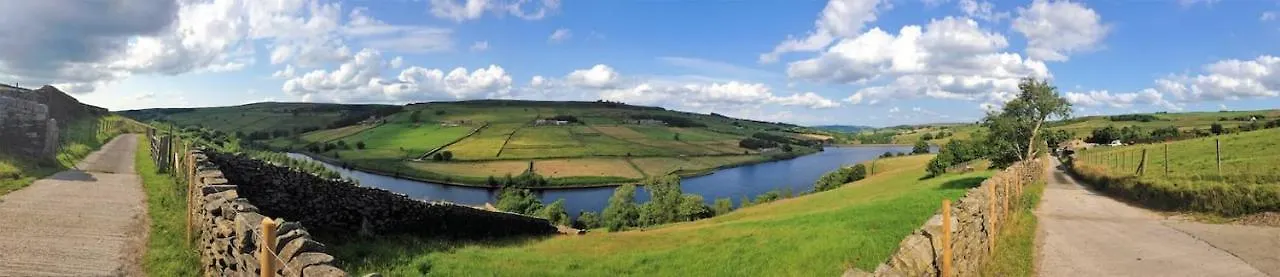 Bijou Cottage In Bronte Country With Wood-Burning Stove & Hot Tub Spa Haworth Tatil Evi